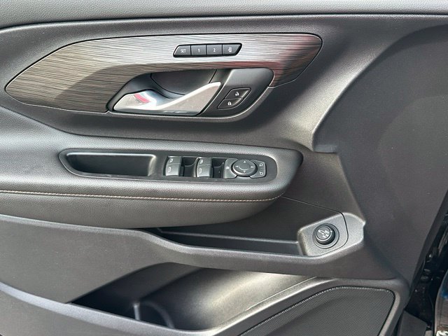 Used 2019 GMC Terrain SLT w/ Preferred Package AWD/4WD image 18