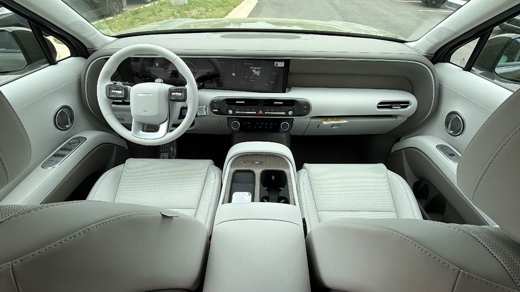 New 2026 Hyundai Palisade FWD Hybrid image 25