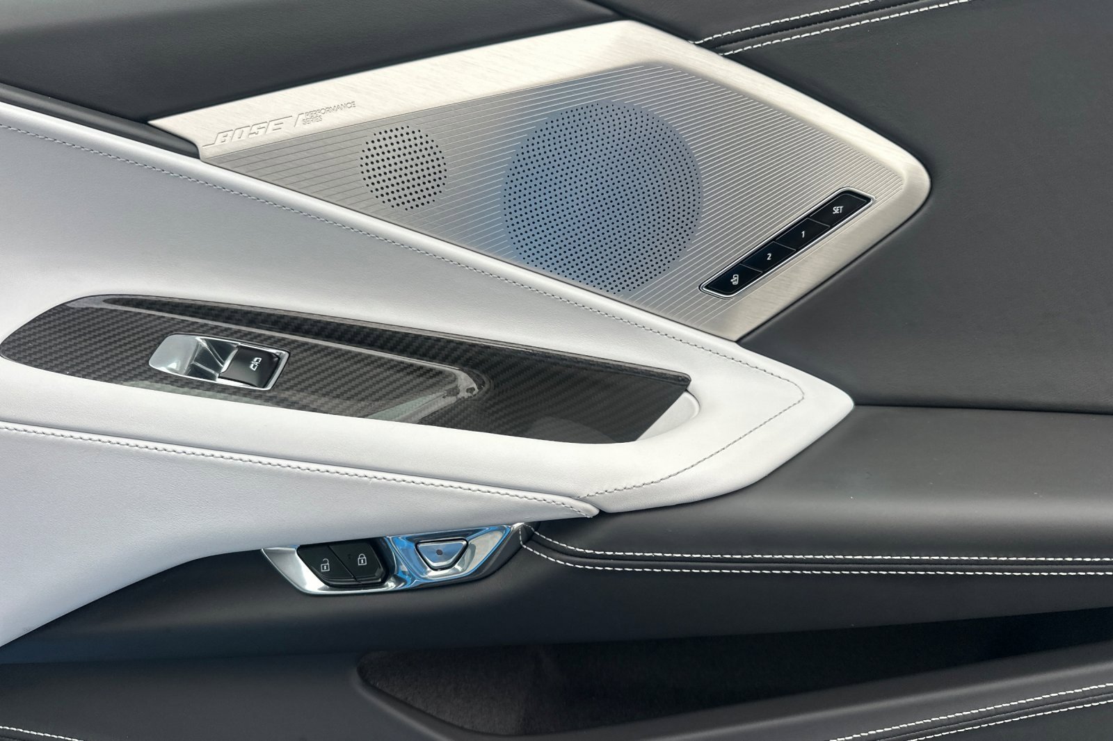 Used 2020 Chevrolet Corvette Stingray w/ 3LT Preferred Equipment Group image 17