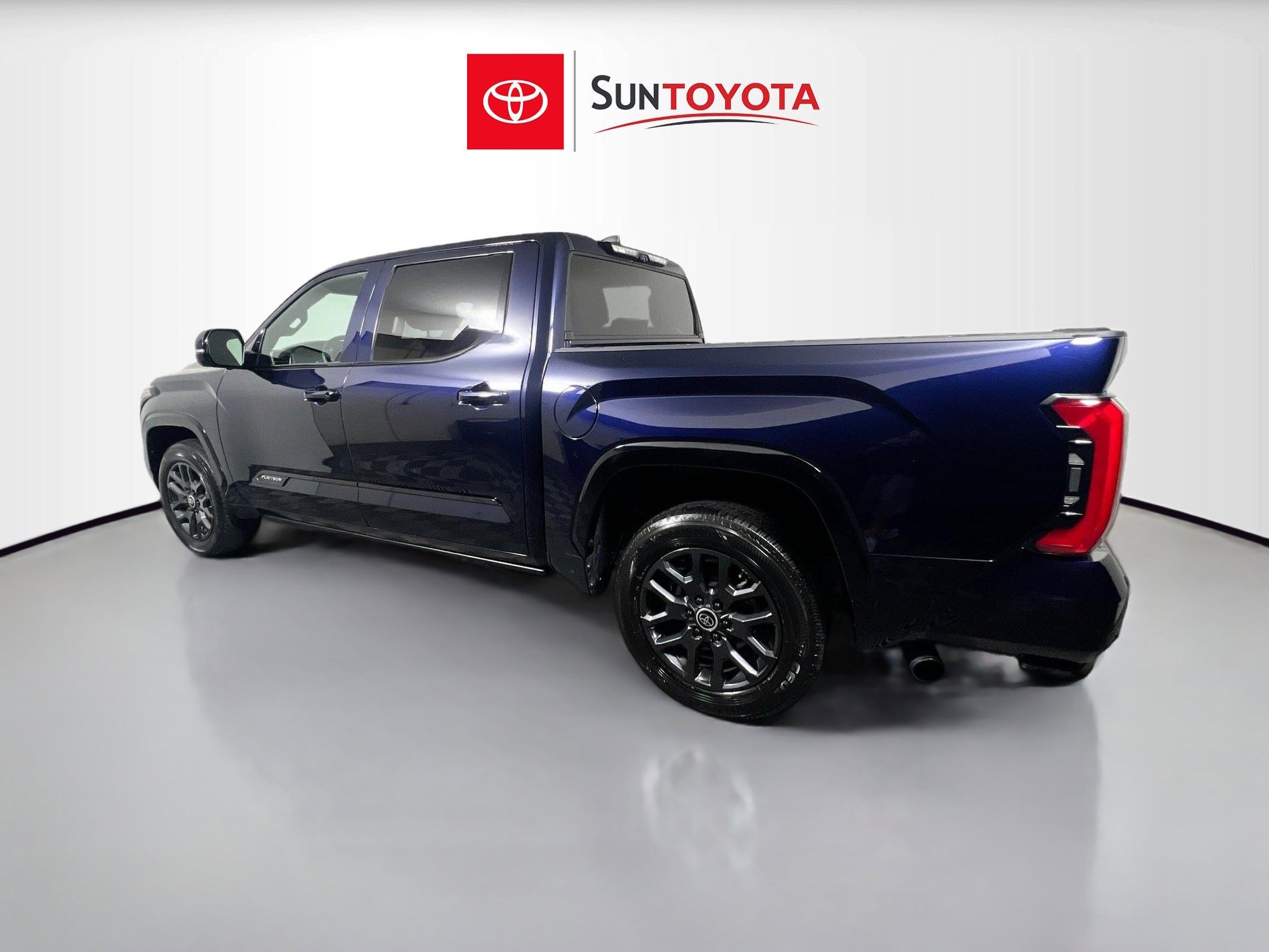 Used 2024 Toyota Tundra Platinum image 6