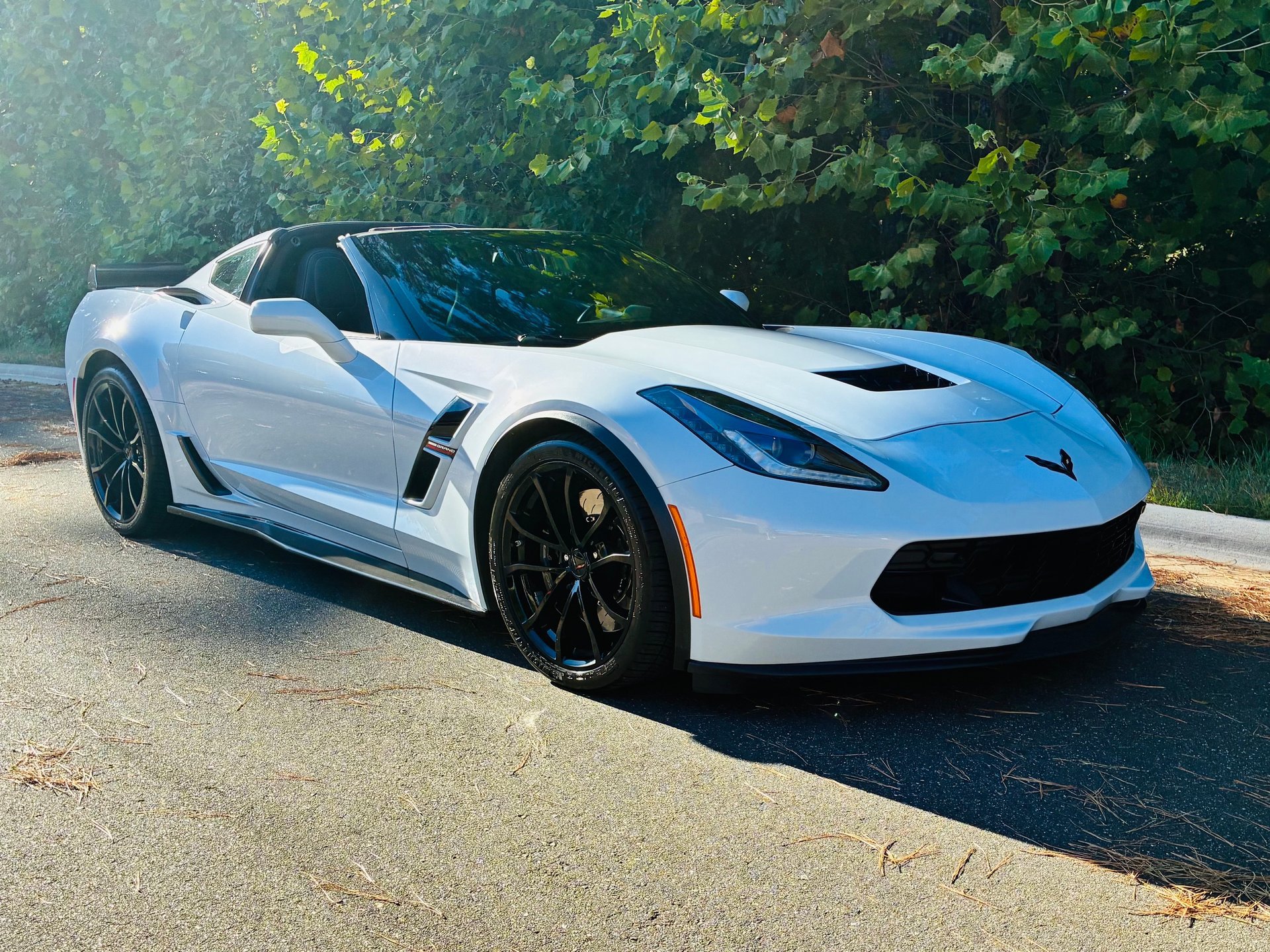 Used 2019 Chevrolet Corvette Grand Sport RWD image 4