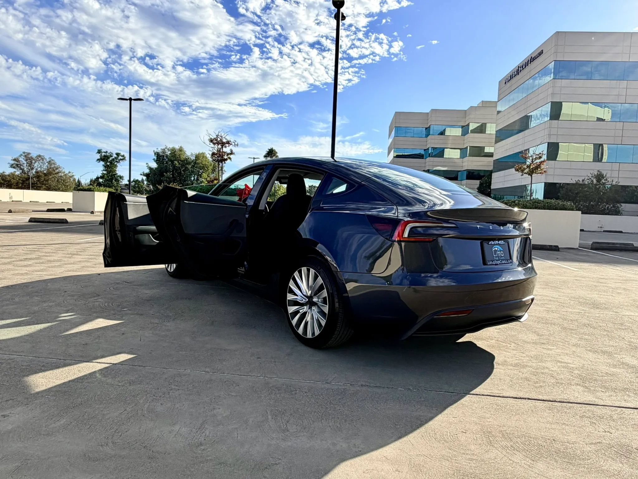 Used 2025 Tesla Model 3 Long Range RWD image 65