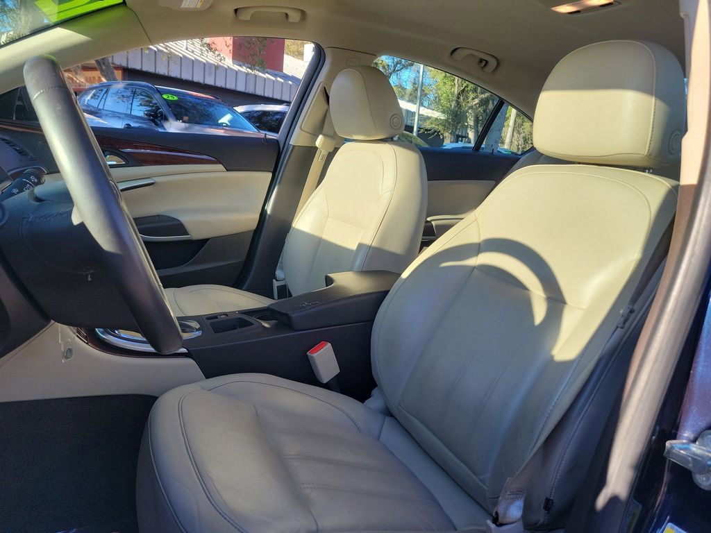 Used 2016 Buick Regal image 14