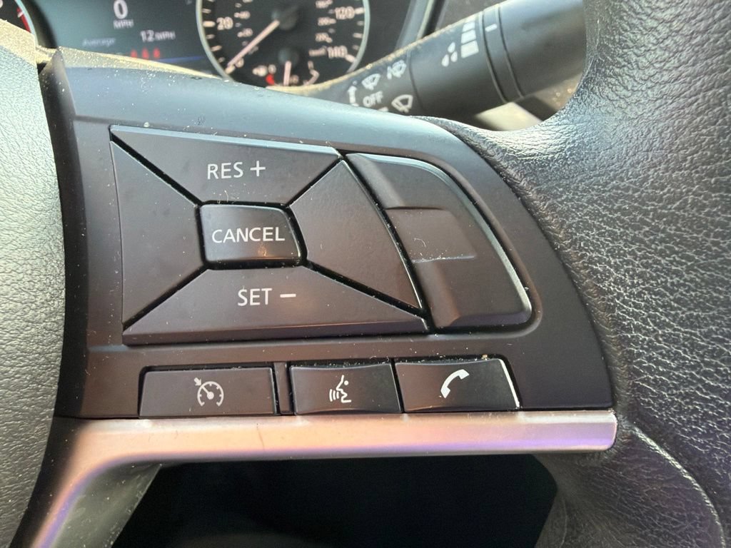 Used 2025 Nissan Altima 2.5 SV FWD image 29