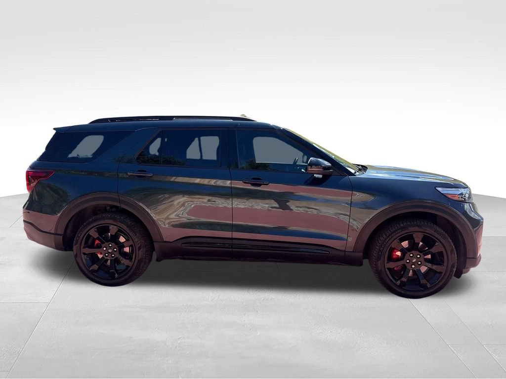 Certified 2023 Ford Explorer ST w/ Equipment Group 401A AWD/4WD image 11