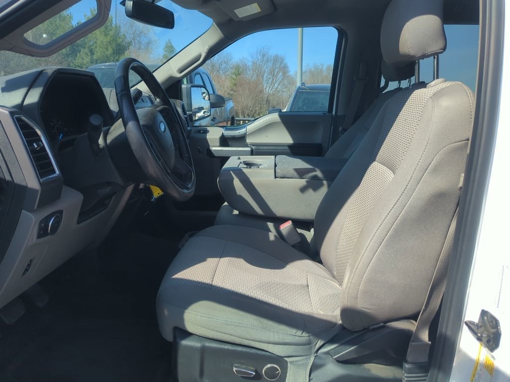 Used 2015 Ford F150 XLT w/ Equipment Group 301A Mid image 9