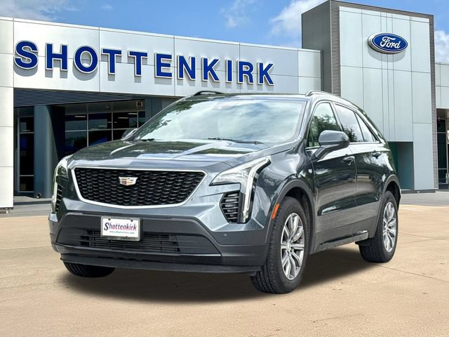 Used 2019 Cadillac XT4 Sport w/ Cold Weather Package FWD image 3