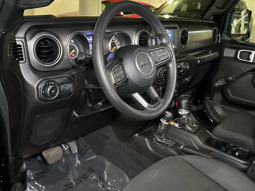 Used 2022 Jeep Wrangler Sport AWD/4WD image 14
