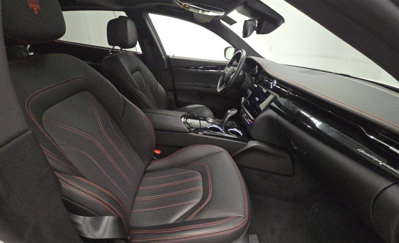 Used 2023 Maserati Quattroporte GT image 8