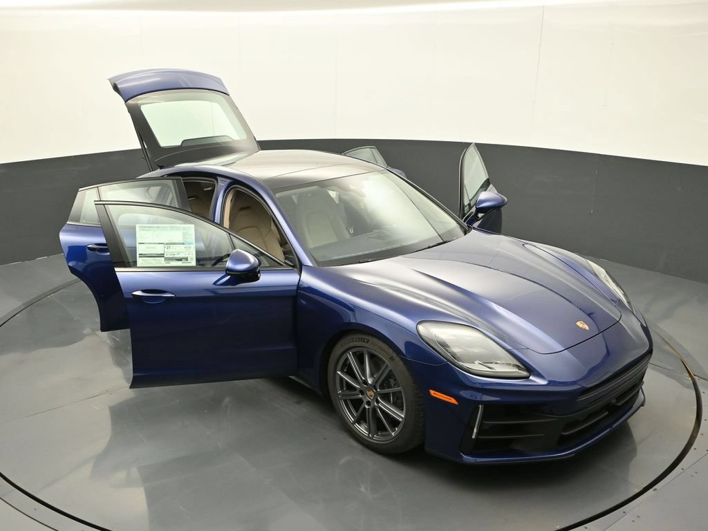 Certified 2026 Porsche Panamera 4 AWD/4WD image 31