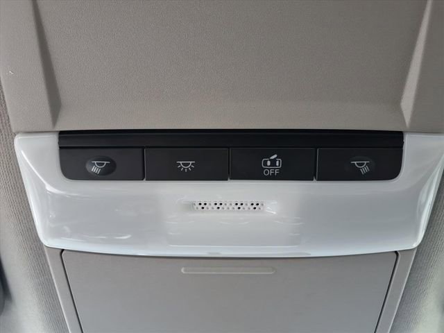 Certified 2025 Nissan Sentra SV w/ Trunk Package image 24