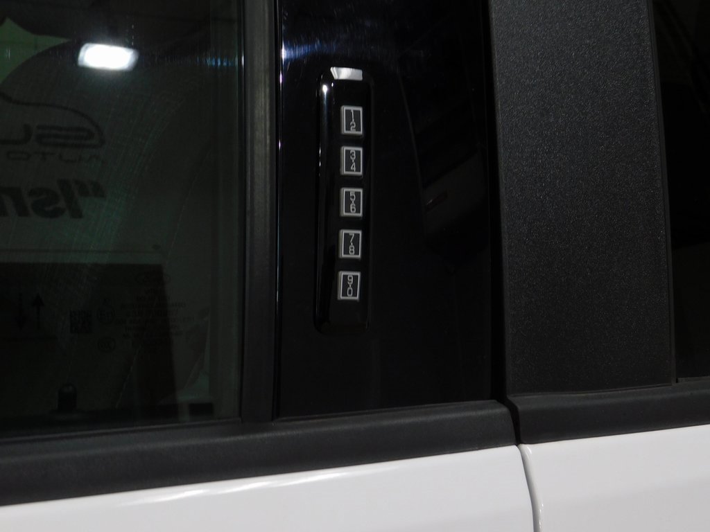 Used 2022 Ford F150 XLT w/ Trailer Tow Package image 28