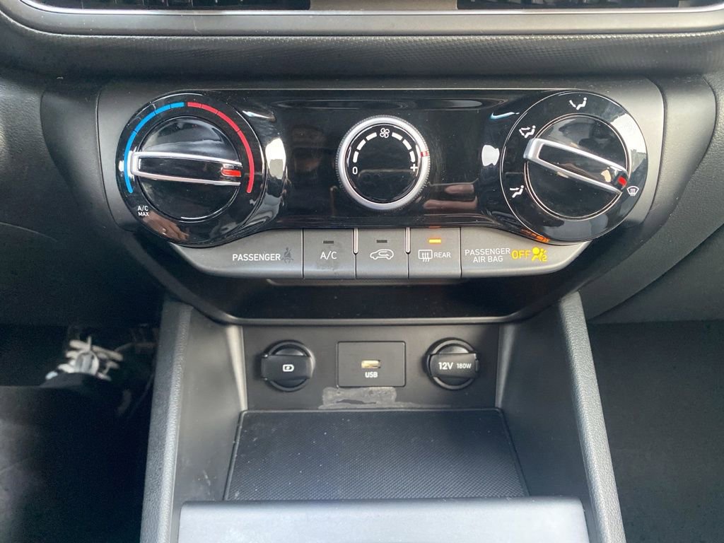 Used 2023 Hyundai Kona SEL image 23