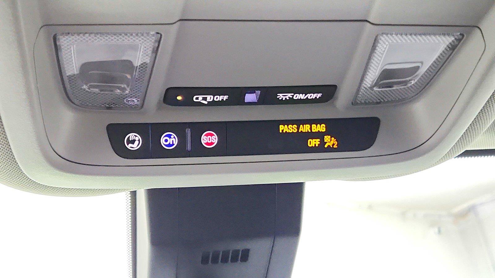 Used 2024 Chevrolet Equinox LT FWD image 32