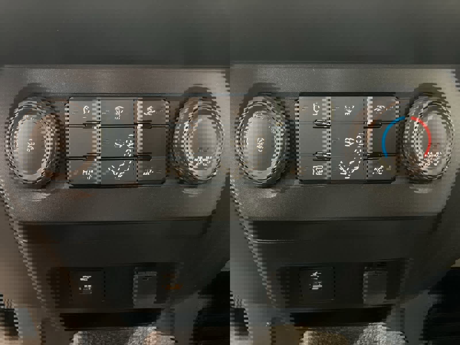 Used 2022 Ford F350 XL w/ Power Equipment Group image 19