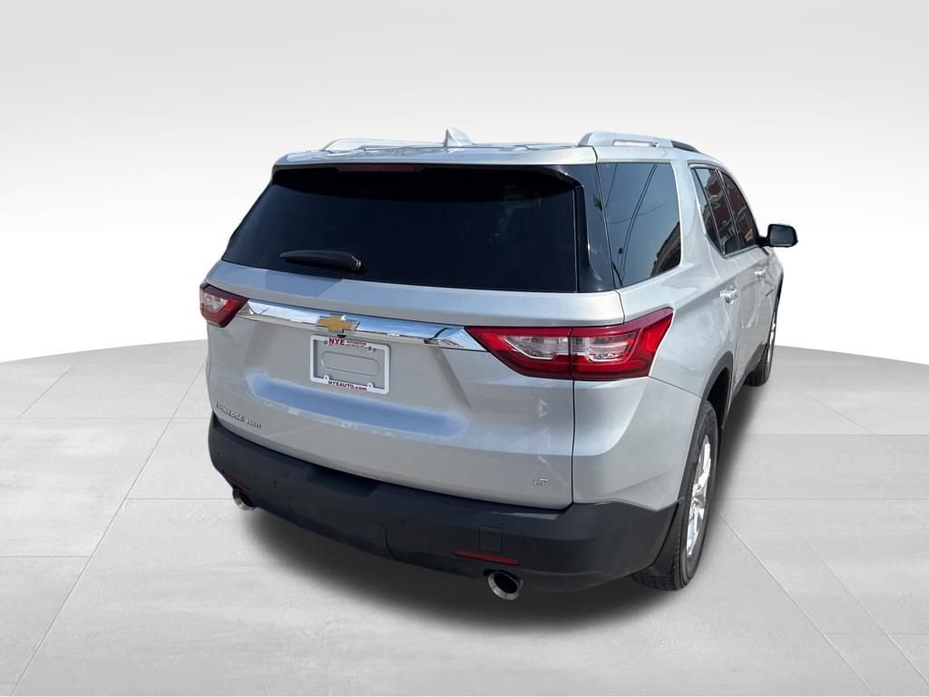 Used 2018 Chevrolet Traverse LT w/ LPO, Floor Liner Package image 5