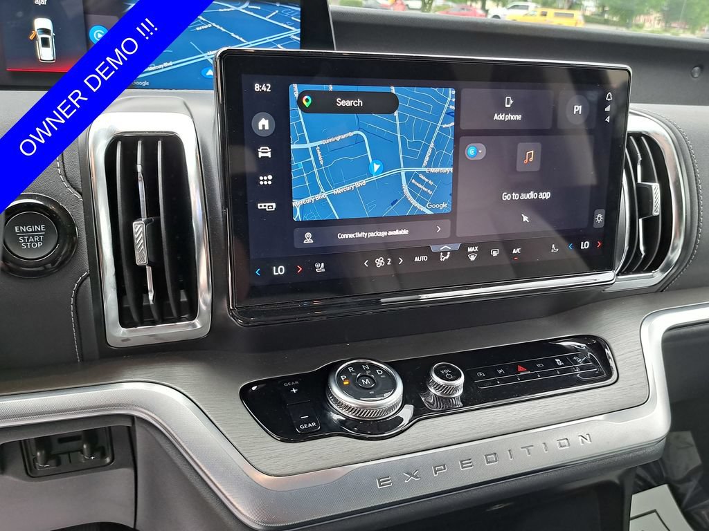 New 2026 Ford Expedition Platinum w/ Driver's Package AWD/4WD image 10