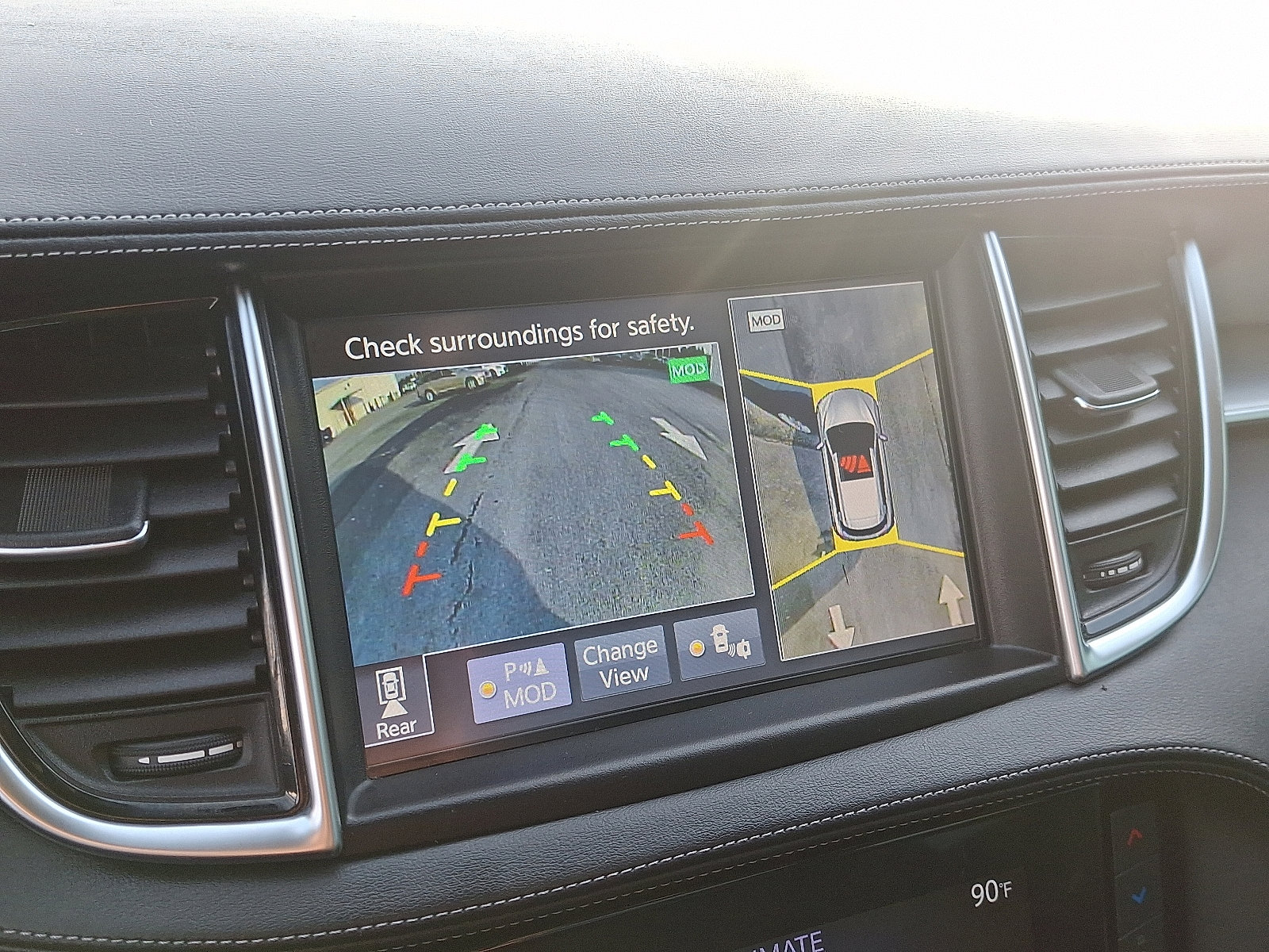 Used 2019 INFINITI QX50 Essential w/ Premium Heat Package image 18