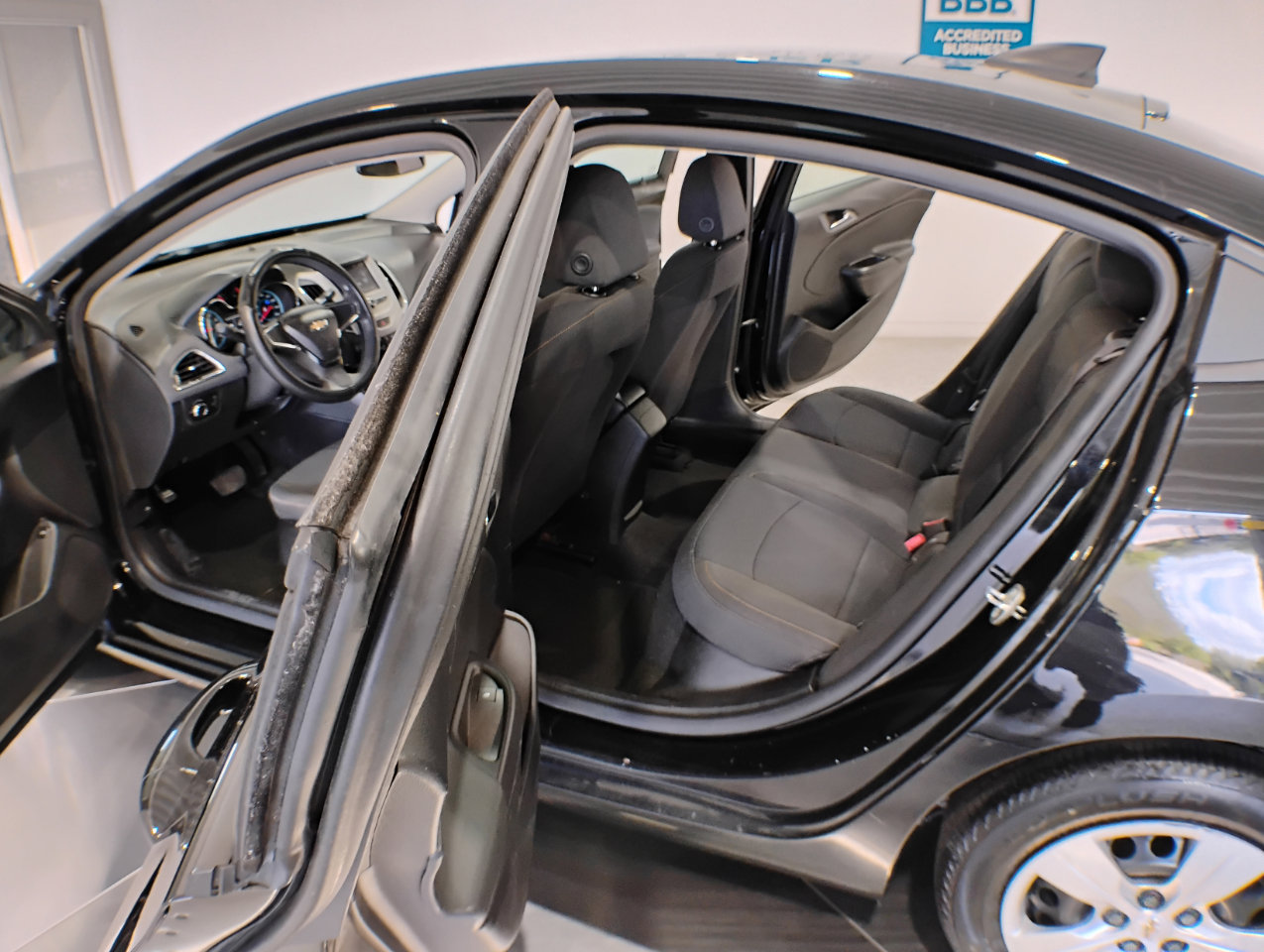 Used 2016 Chevrolet Cruze LS image 6