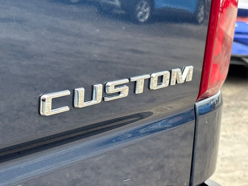 Used 2021 Chevrolet Silverado 1500 Custom image 13