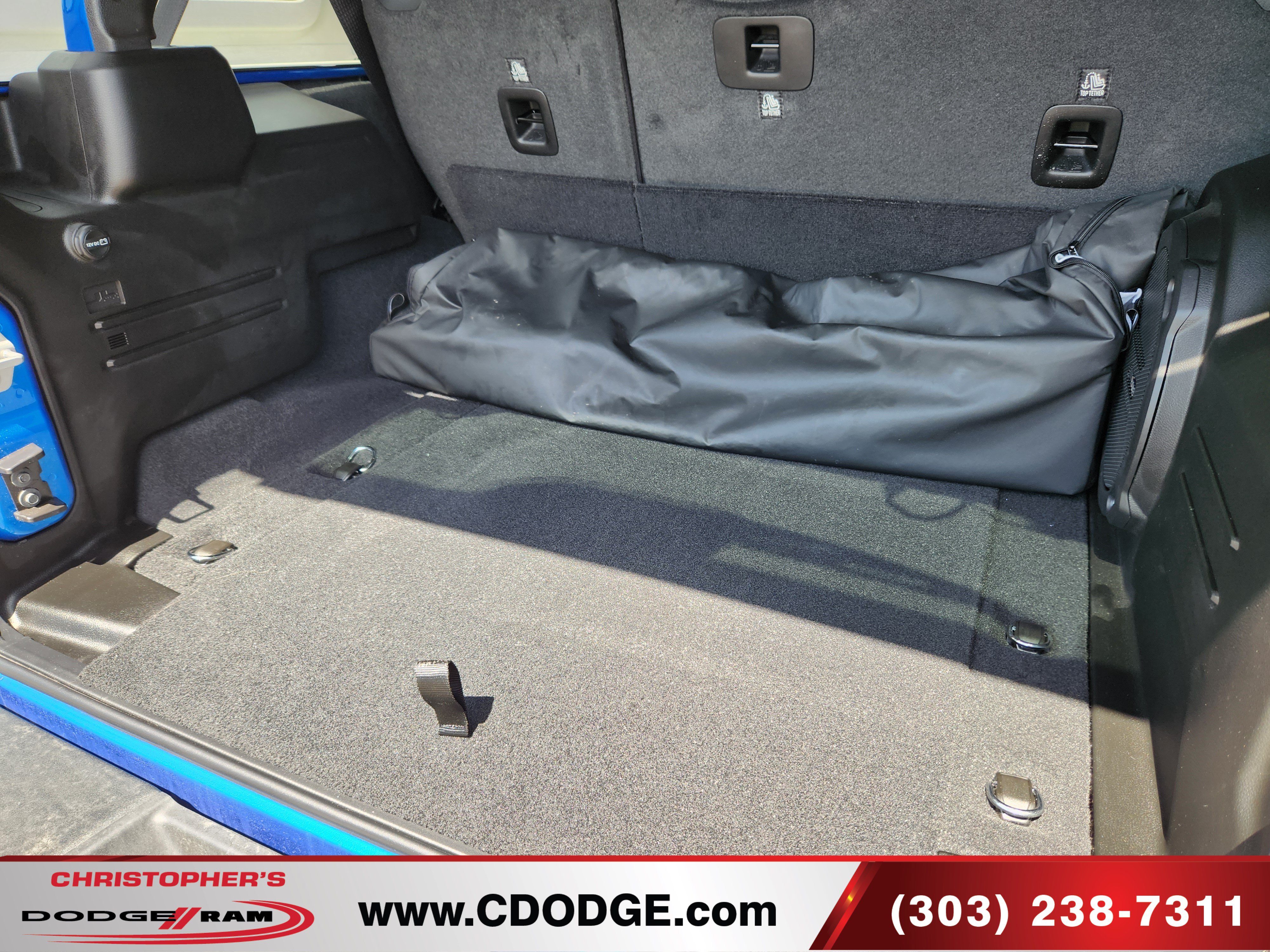 Used 2026 Jeep Wrangler Unlimited Rubicon AWD/4WD image 23