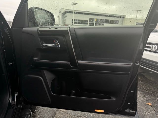 Used 2024 Toyota 4Runner TRD Off-Road Premium image 14