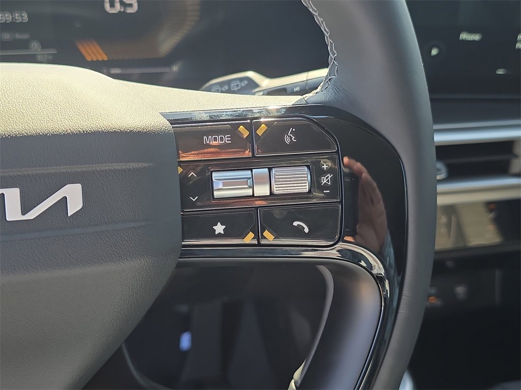 New 2026 Kia Sorento LX image 33