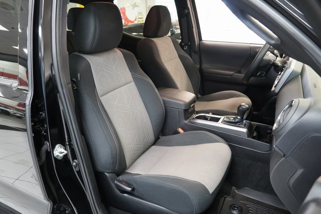 Used 2023 Toyota Tacoma TRD Sport image 24