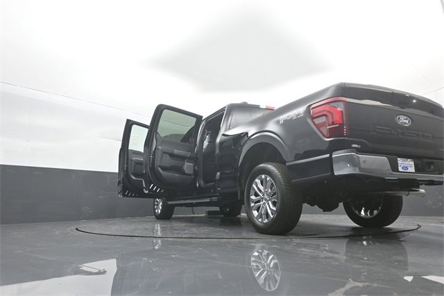 New 2025 Ford F150 Lariat w/ Equipment Group 501A Mid image 40