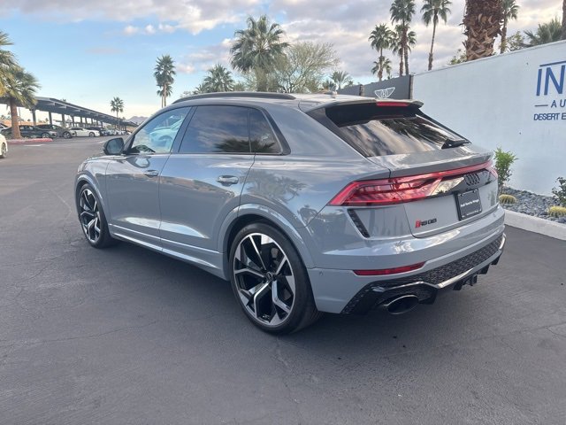 Used 2024 Audi RS Q8 w/ Black Optic Package image 7