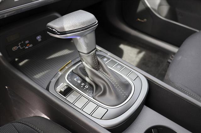 New 2026 Hyundai Kona SE image 20