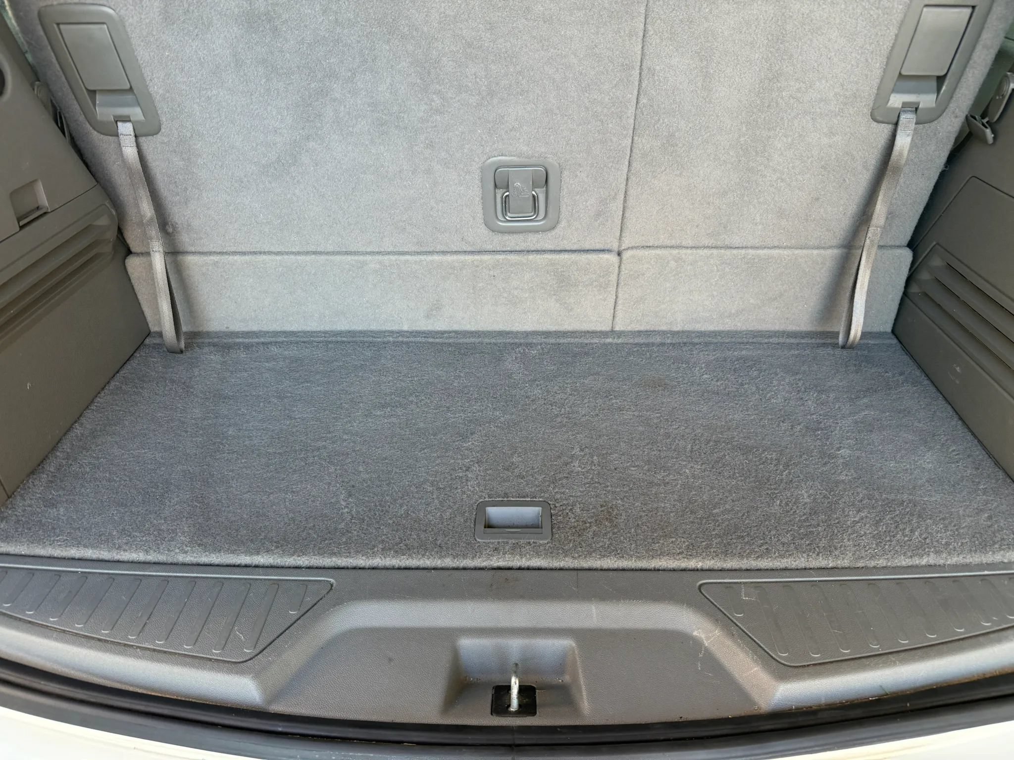 Used 2015 GMC Acadia SLT w/ Open Road Package FWD image 27