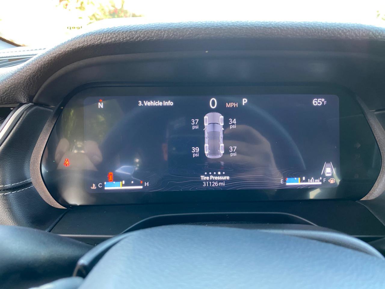 Used 2024 Jeep Grand Cherokee Laredo X w/ Trailer Tow Package AWD/4WD image 60