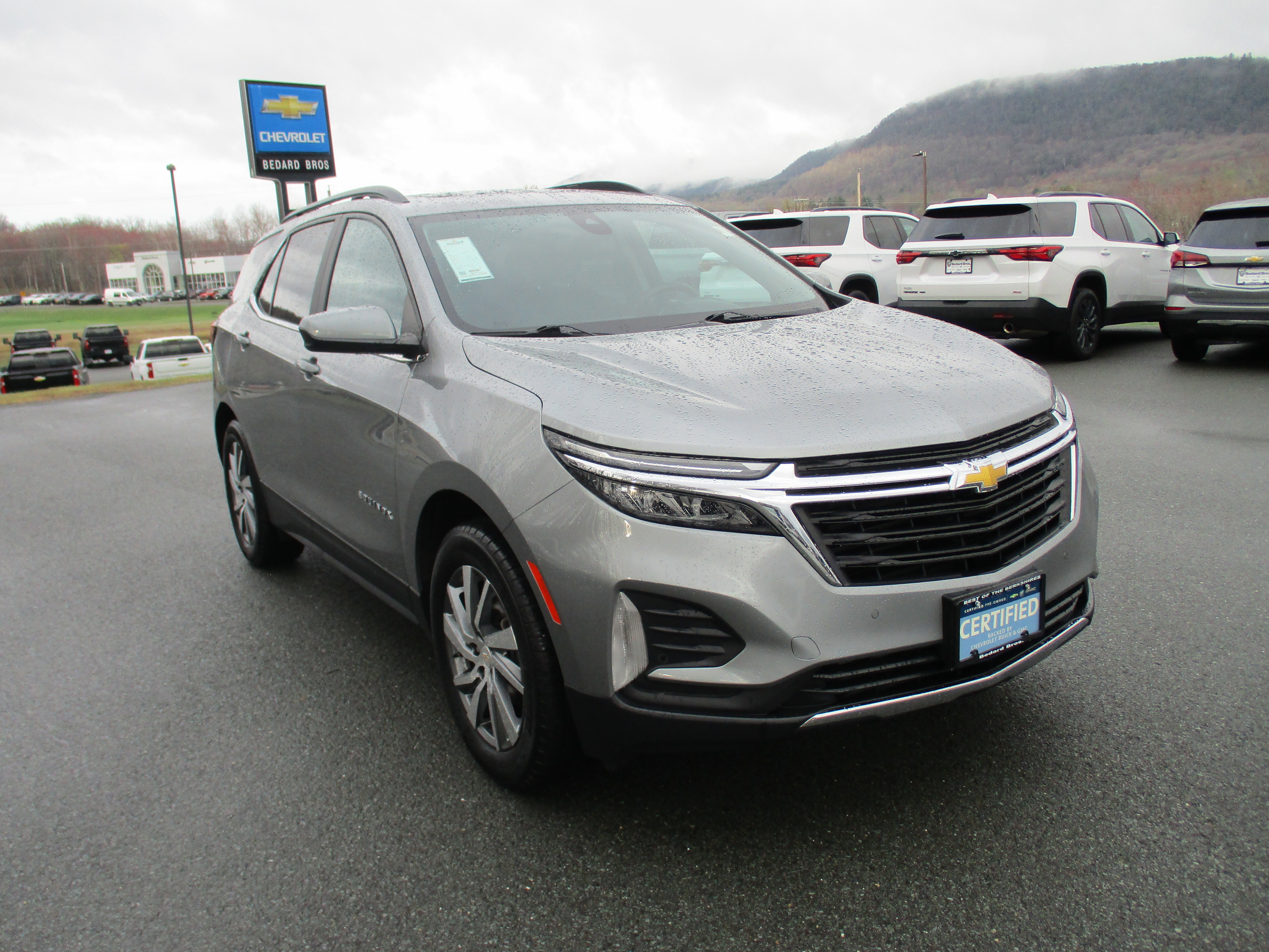Certified 2023 Chevrolet Equinox LT image 3