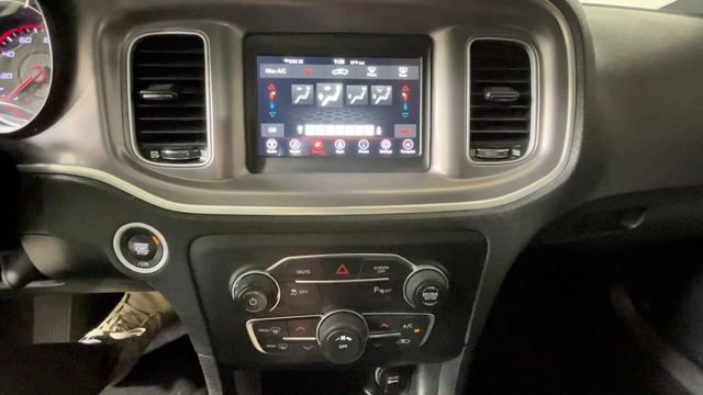 Used 2022 Dodge Charger SXT RWD image 31