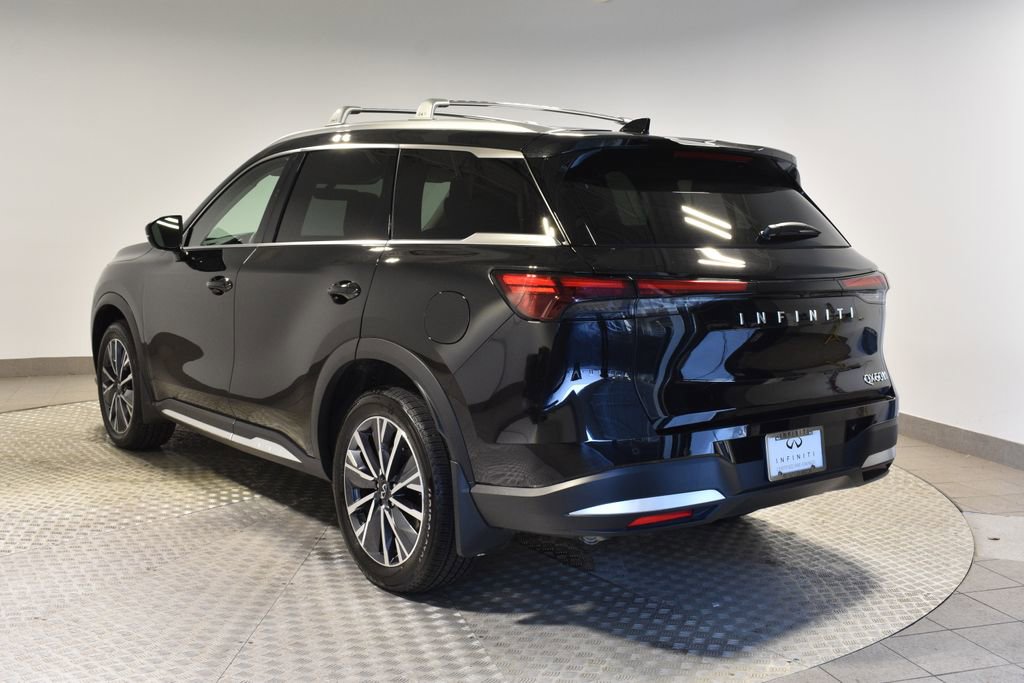 Certified 2026 INFINITI QX60 Luxe w/ Family Package image 6