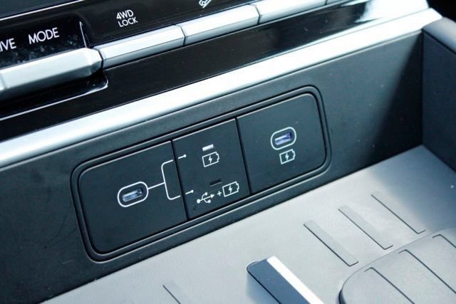 Used 2026 Hyundai Santa Fe SE AWD/4WD image 24