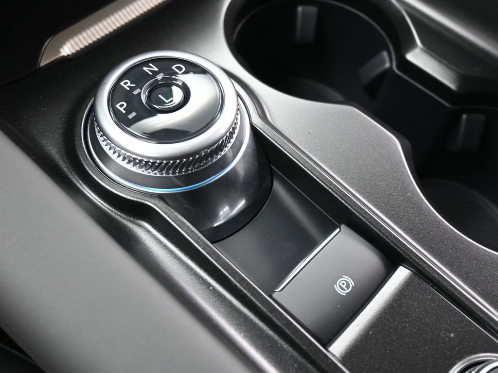 New 2025 Ford Explorer Active w/ Active Comfort Package image 15