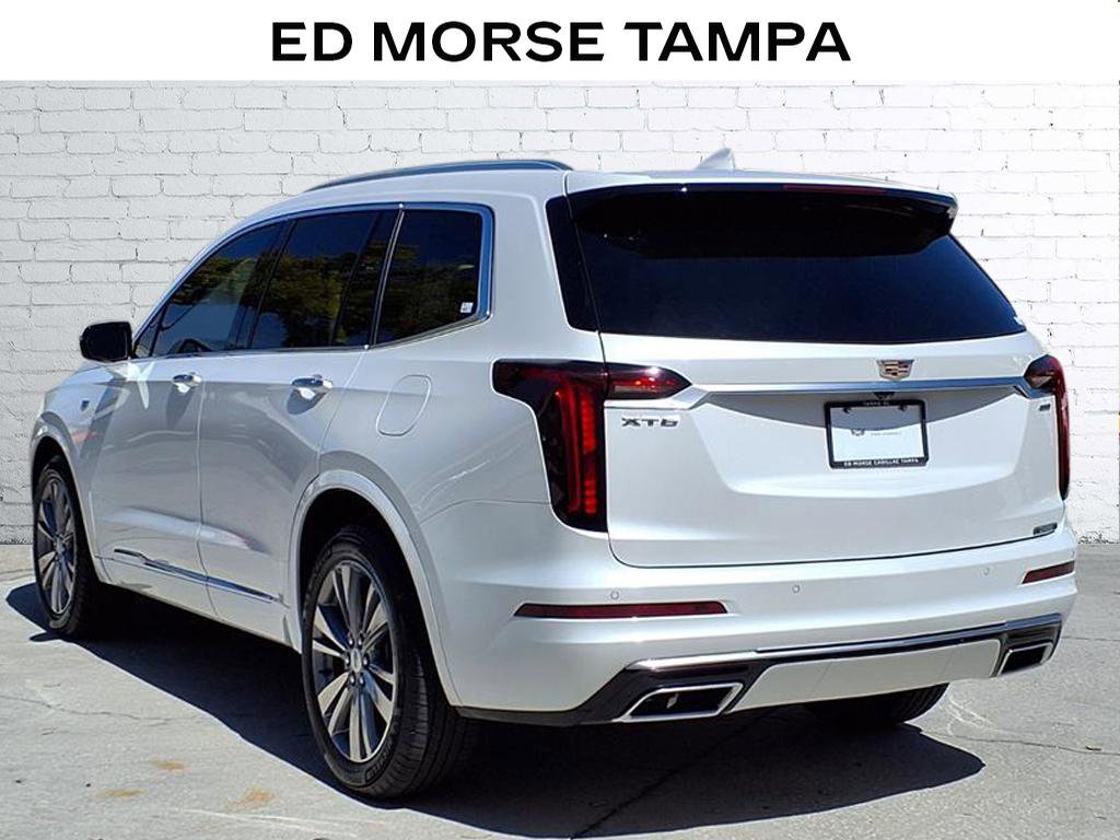 Certified 2024 Cadillac XT6 Premium Luxury FWD image 3