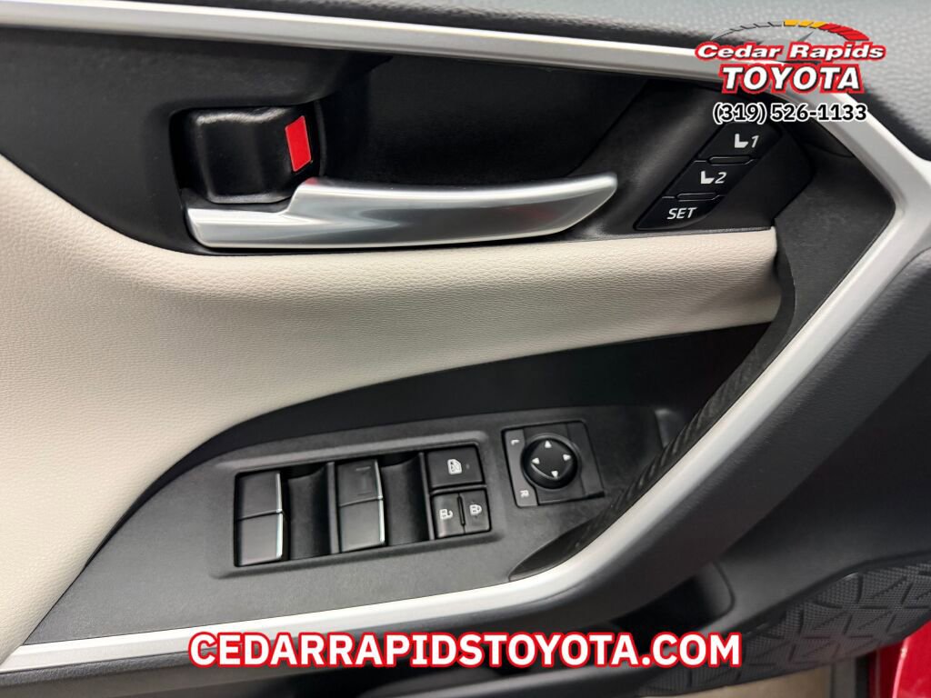 Certified 2021 Toyota RAV4 Limited image 10