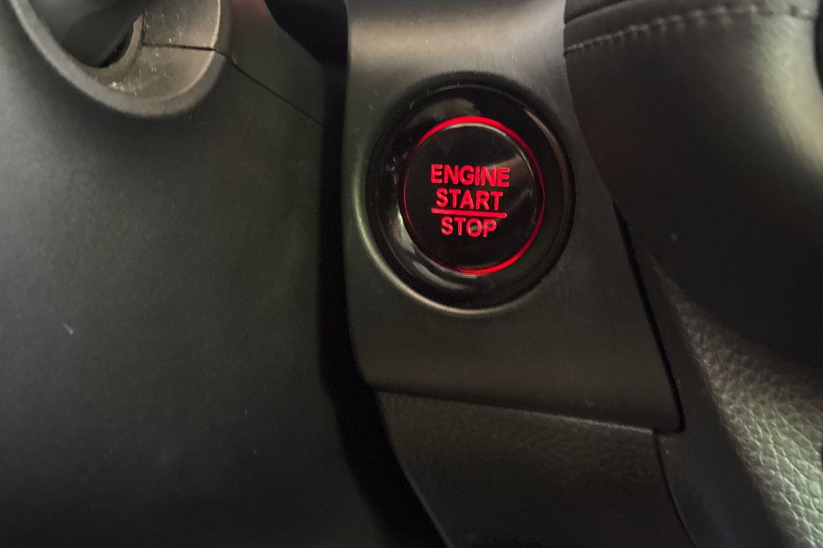 Used 2023 Honda HR-V LX image 28