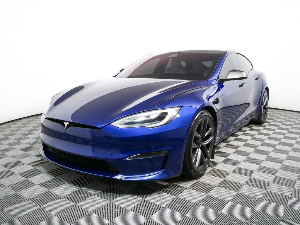 Used 2022 Tesla Model S Plaid image 1