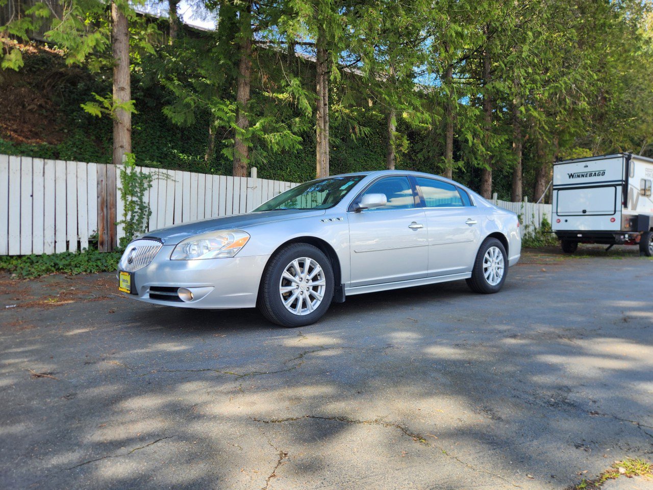 Used 2011 Buick Lucerne CXL w/ Driver Confidence Package image 15