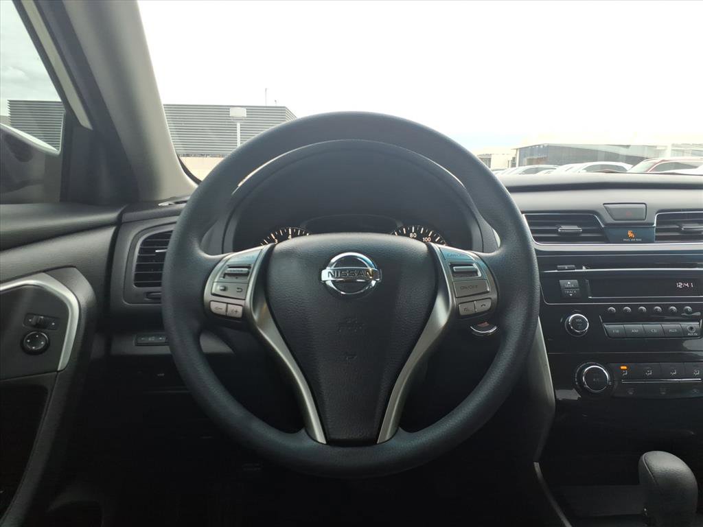 Used 2015 Nissan Altima 2.5 S w/ Power Driver Seat Package image 19