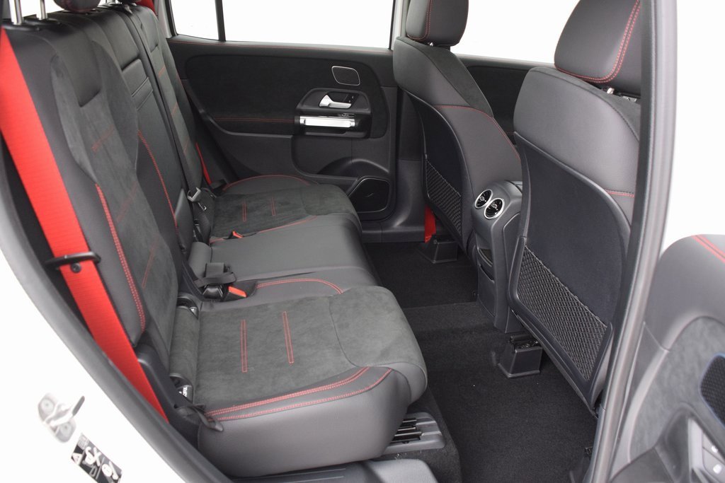 New 2025 Mercedes-Benz GLB 35 AMG 4MATIC image 16