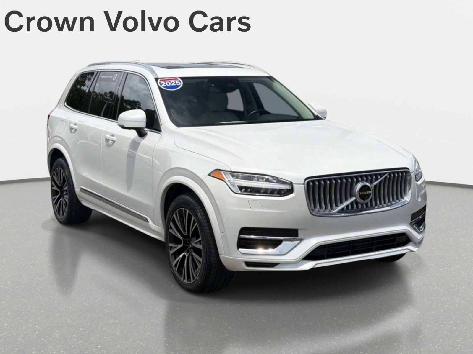 Used 2025 Volvo XC90 T8 Plus w/ Protection Package Premier AWD/4WD image 3