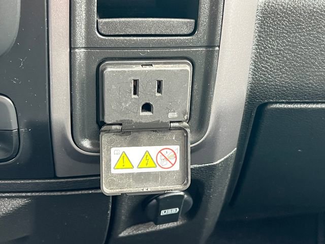 Used 2023 RAM 1500 Classic SLT w/ Protection Group image 28