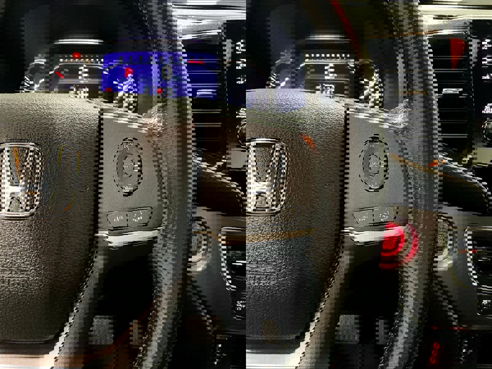 Used 2023 Honda Passport EX-L image 24