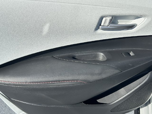 Certified 2024 Toyota Corolla SE FWD image 17