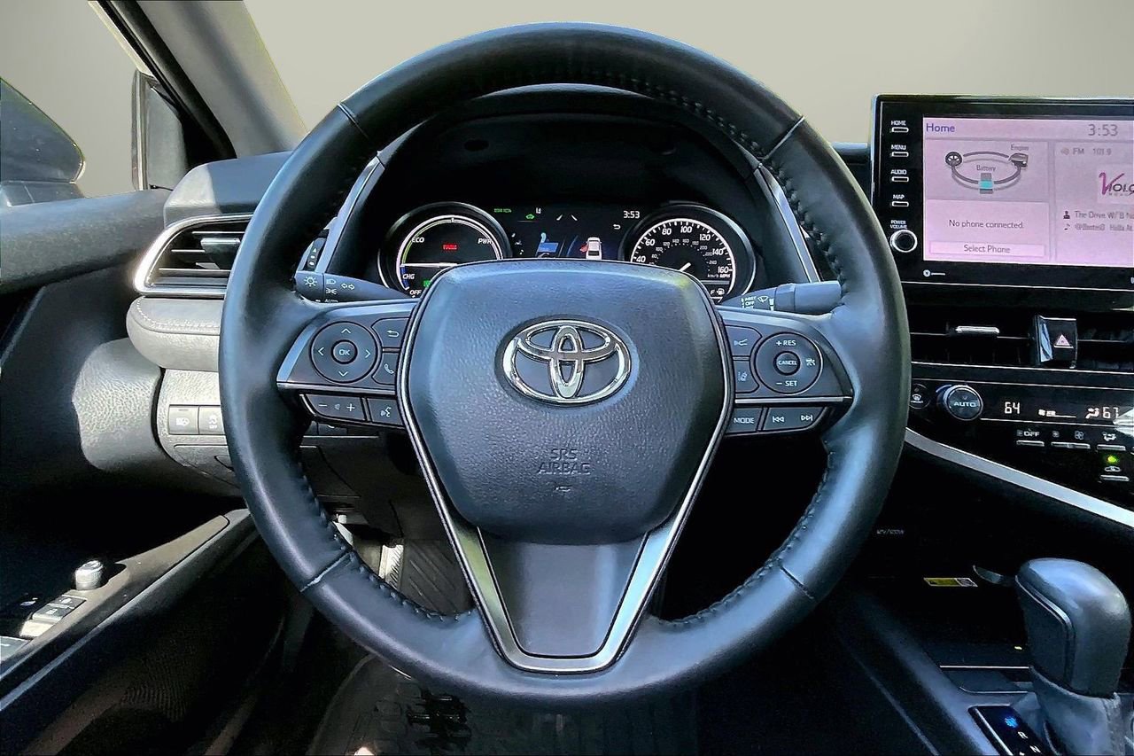 Used 2024 Toyota Camry XSE w/ Cold Weather Package FWD image 11